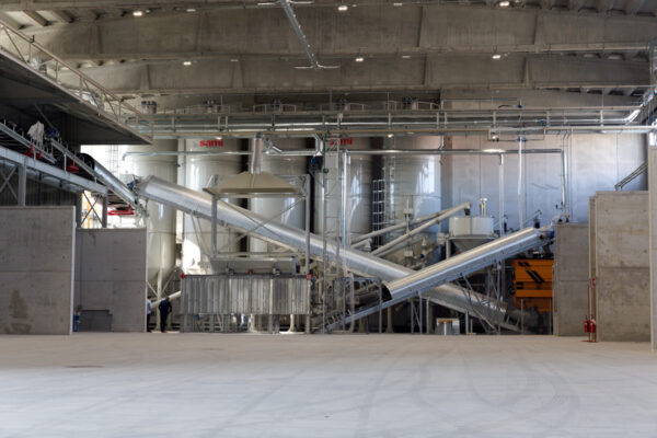 Soil and sludge treatment plant ECOMIX