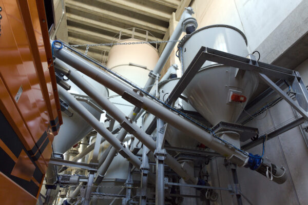 Soil and sludge treatment plant ECOMIX