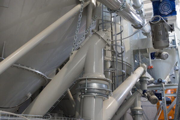 Soil and sludge treatment plant ECOMIX