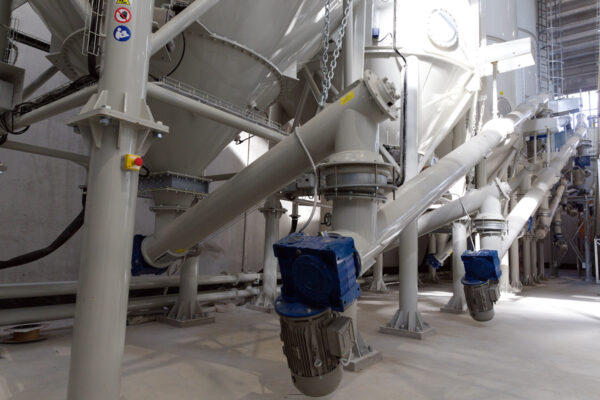 Soil and sludge treatment plant ECOMIX