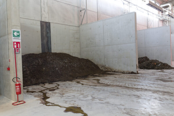 Soil and sludge treatment plant ECOMIX