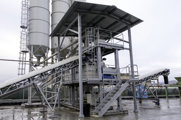 Soil and sludge treatment plants ECOMIX